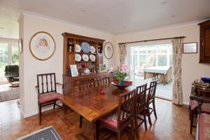 Dining Room - click for photo gallery